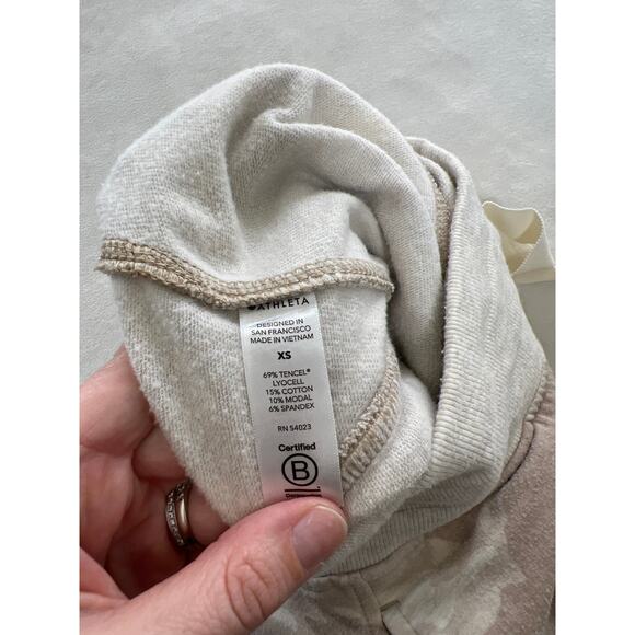 Athleta Balance Jogger Sweatpant Toasted Brown Heather Camo XS Travel Vacation - Picture 6 of 9